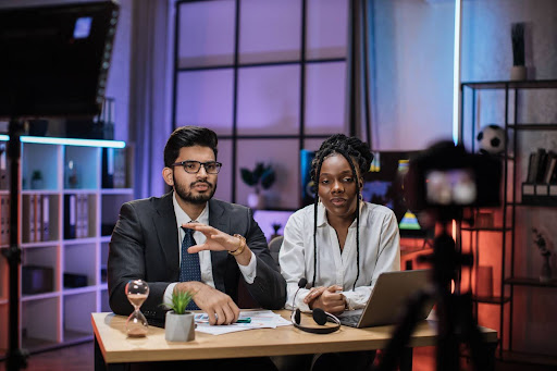 what-is-simultaneous-interpreting